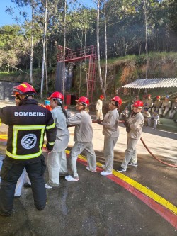 curso bombeiro civil caieiras teobaldo servicos 02