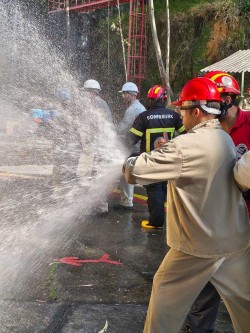 curso bombeiro civil caieiras teobaldo servicos 06